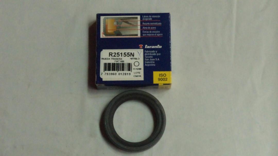 RETEN RUEDA TRASERA FIAT 600