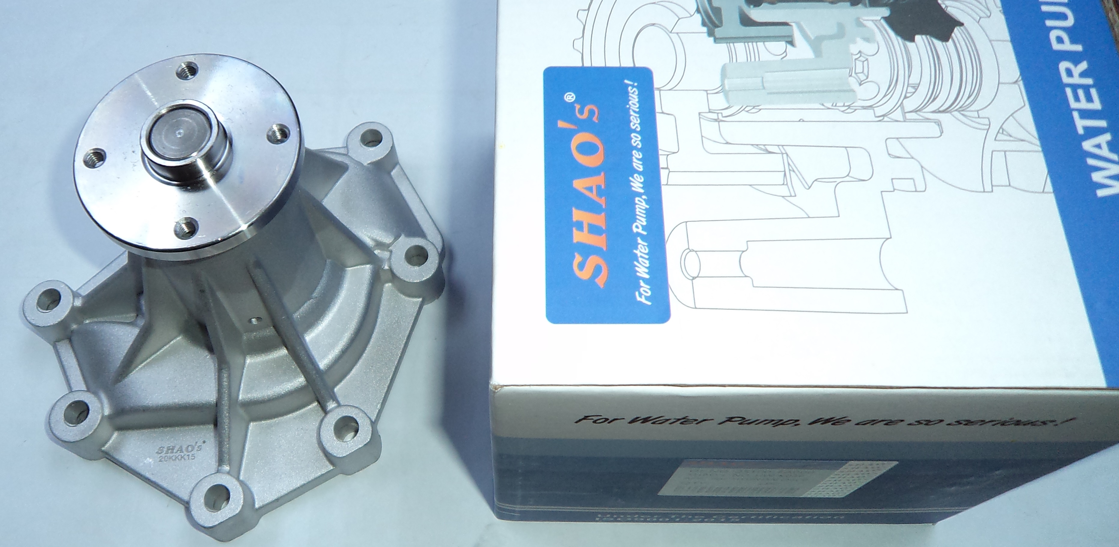  BOMBA DE AGUA HYUNDAI H1/ KIA SORENTO 2.500cc. 16VALVULAS Motor